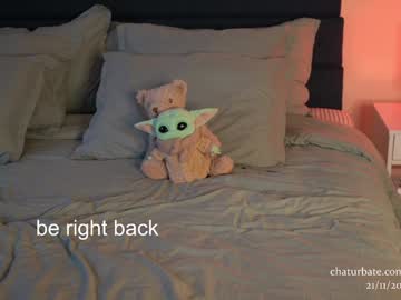 girl
        chloewildd cam image #5524935
