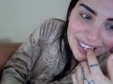 girl
        chloekittenuk cam image #4166537