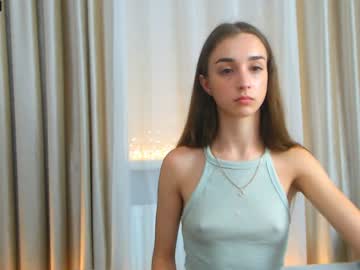 girl
        lana__j cam image #1896837