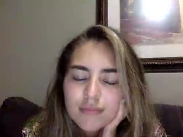 girl
        pleasejenni cam image #2146423