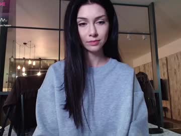 girl
        milla_jo cam image #6633622