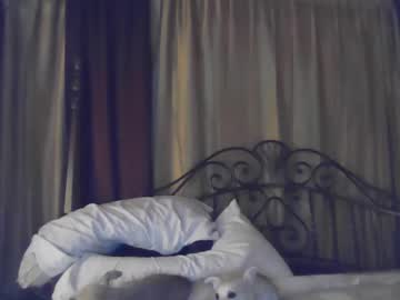 girl
        kitremi cam image #4482103