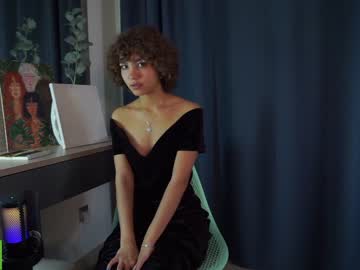 girl
        lenaelisabeth cam image #3351366