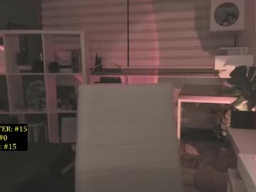 girl
        lonelly_lolly98 cam image #6778369
