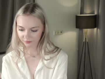 girl
        taitedutch cam image #6276967
