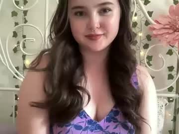 girl
        goddessaveryrose cam image #2274907