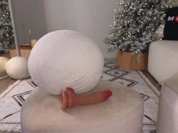 girl
        ericamiracle15 cam image #5749965