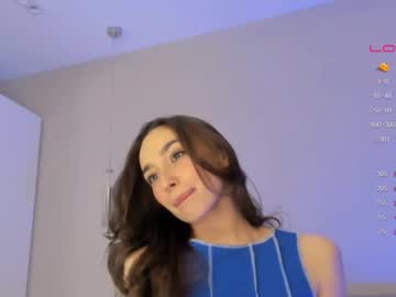 girl
        evvantmu cam image #1729090