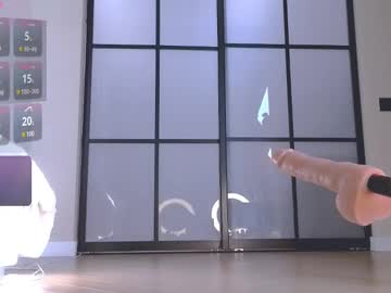 girl
        ake_mi cam image #6200393