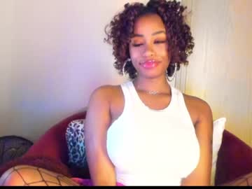 girl
        napudi1 cam image #409686