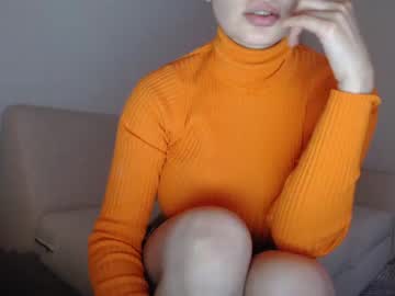 girl
        _natycutei19 cam image #752403