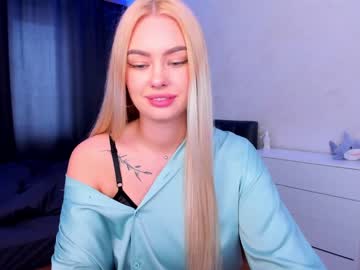 girl
        8a8y_nura cam image #1041430