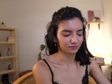 girl
        urcutelinda cam image #4707684