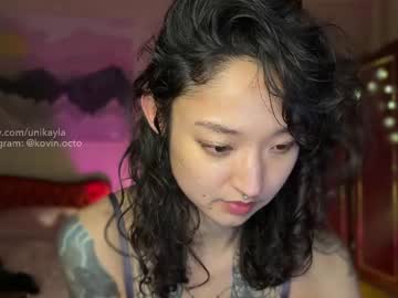 girl
        _octopussy_ cam image #6096575