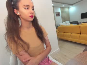 girl
        ehotlovea cam image #104162