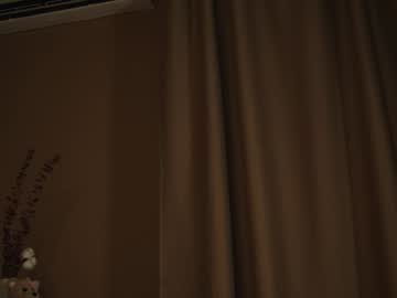 girl
        arielreal cam image #2298871