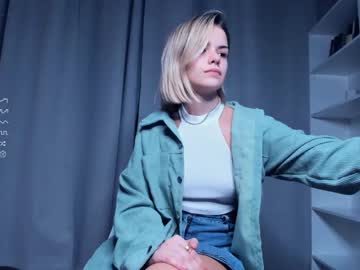 girl
        niki_nice cam image #2860569
