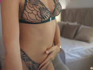 girl
        sweet_moan cam image #6880669