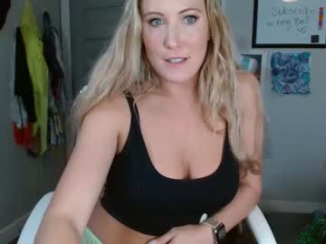 girl
        sultrysnow69 cam image #1109639