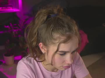 girl
        mayabach cam image #764874