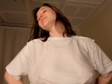 girl
        alice_banny cam image #3754048