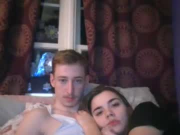 couple
        18str8igcock cam image #4774884