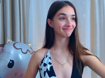 girl
        lana__j cam image #2486119
