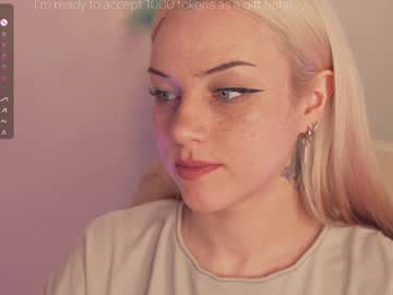 girl
        mia_milagros cam image #6882976
