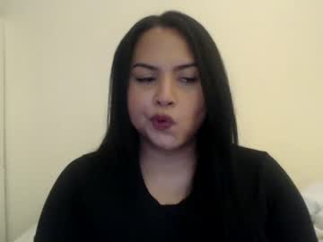 girl
        iamplutonianlust cam image #59730