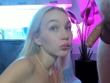 couple
        wladilia cam image #4702083