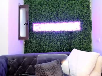 girl
        hotfallingdevil cam image #6924892