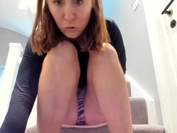 girl
        eatmypie69 cam image #676801