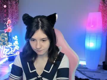 girl
        raiden_maid cam image #5035720