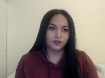 girl
        iamplutonianlust cam image #490881