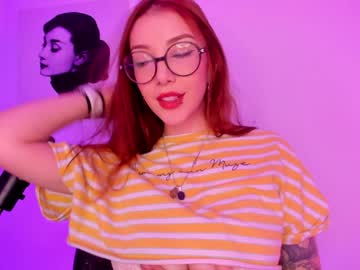 girl
        thecosmicgirl cam image #5961954