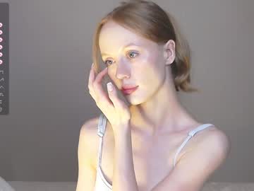 girl
        cute_shine cam image #4856059