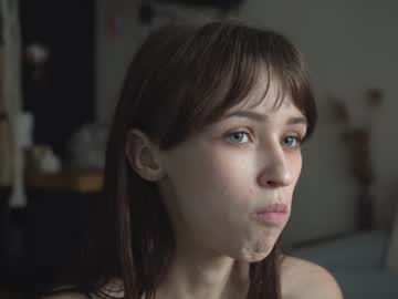 girl
        diruriru cam image #4145862