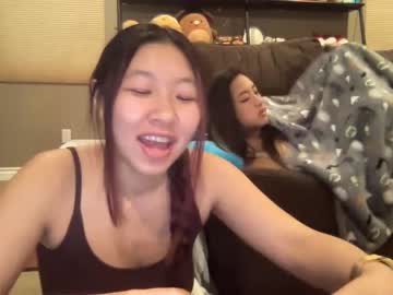 girl
        hiddenr0se cam image #1868138