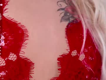 girl
        jollly_belle cam image #5483738