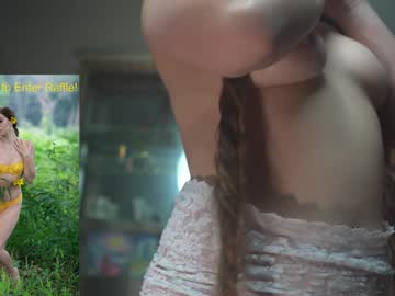 girl
        chroniclove cam image #6513903
