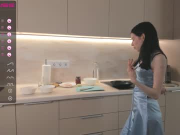 girl
        oki_dokie cam image #1747833