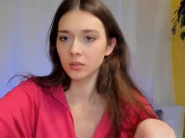 girl
        willa_williams cam image #483288