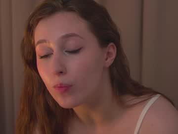 girl
        oki_dokii cam image #5175522
