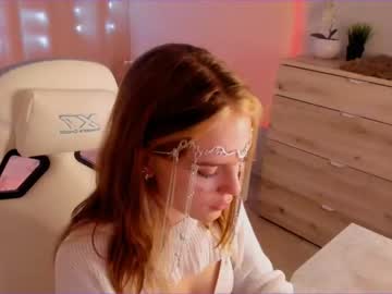 girl
        cyber_kit cam image #1411734