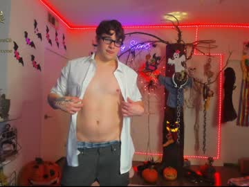 couple
        thejohnnystone cam image #2599328