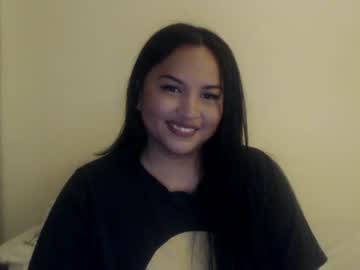 girl
        iamplutonianlust cam image #418011