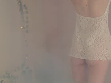 girl
        little_anitta cam image #6677307