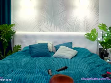 girl
        fiassquad cam image #192597