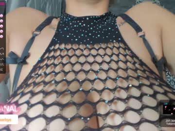 girl
        royalsquirt_ cam image #1796363