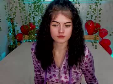 girl
        vivien_dance cam image #906003